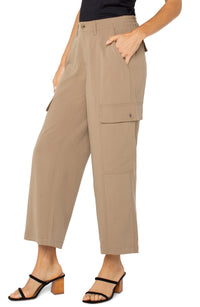 Hi-rise Cargo Crop Straight