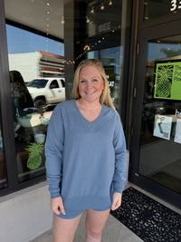 Modern V-Neck Weekender