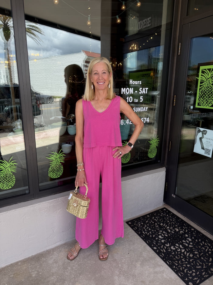 Sloane Vneck Top Island Pink