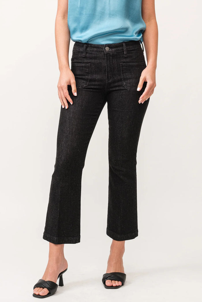 Jeanne Mid Rise Cropped Flare True Black