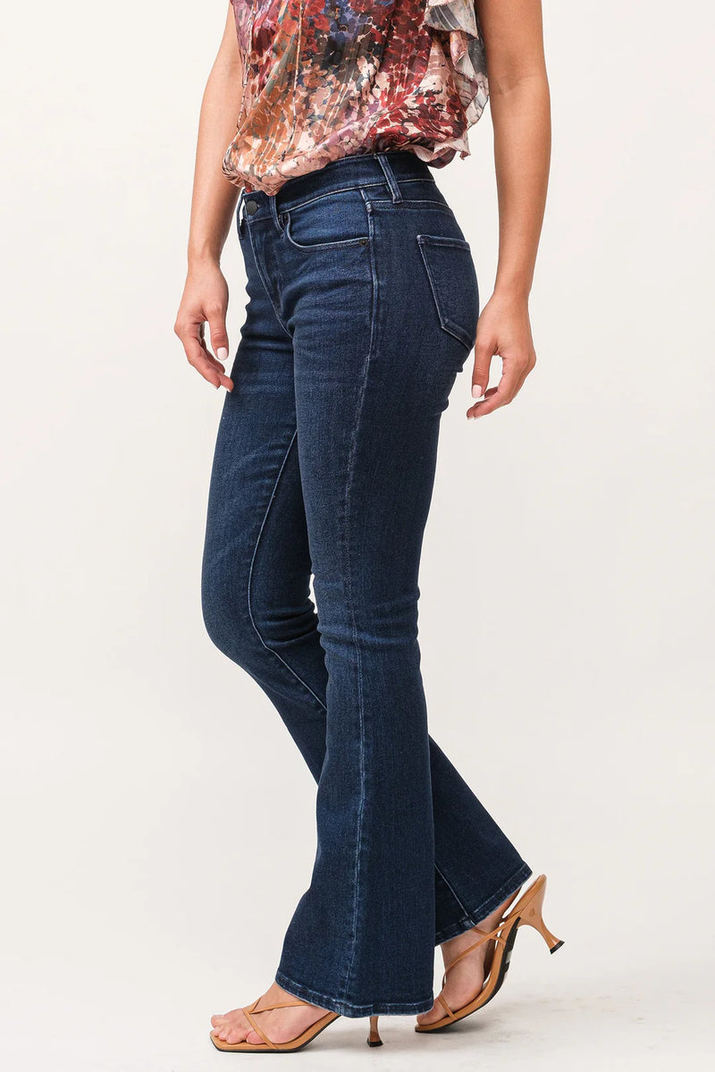 Jaxtyn Mid Rise Jeans - Boston