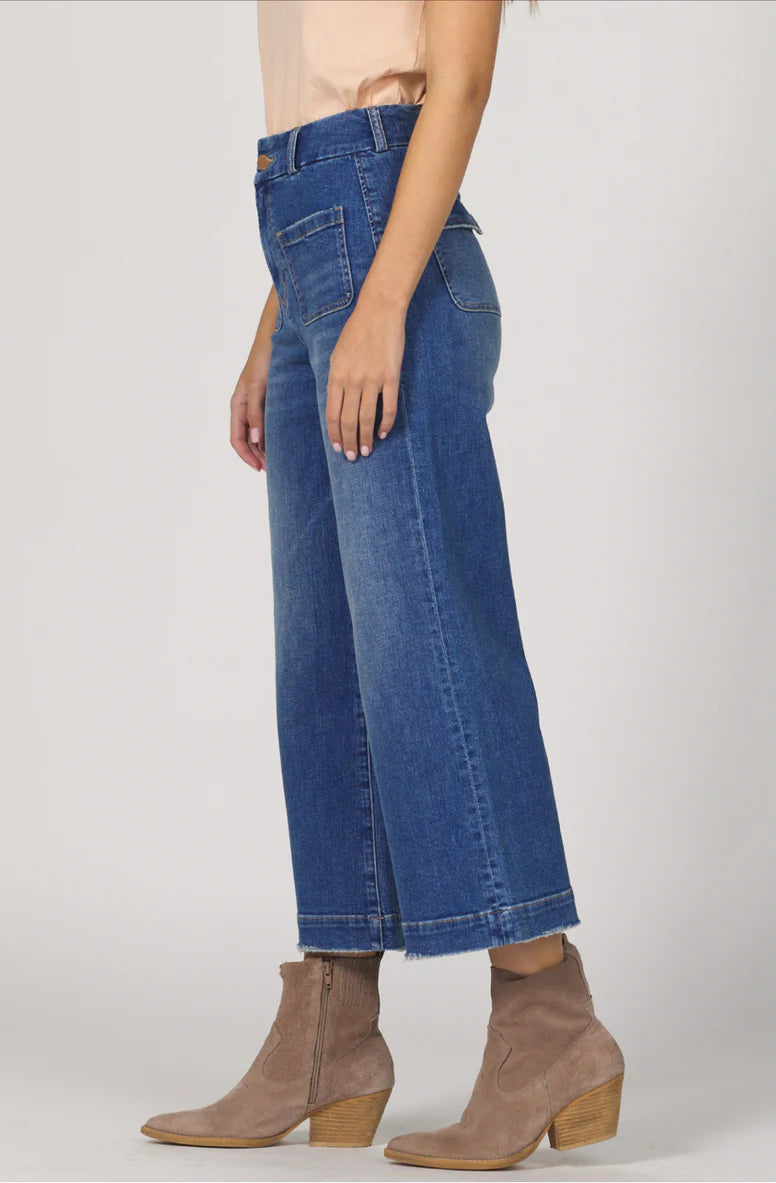 Audrey Jeans Nevis