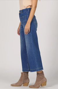 Audrey Jeans Nevis