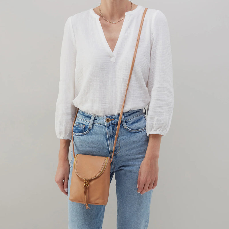 Fern Crossbody Sandstorm