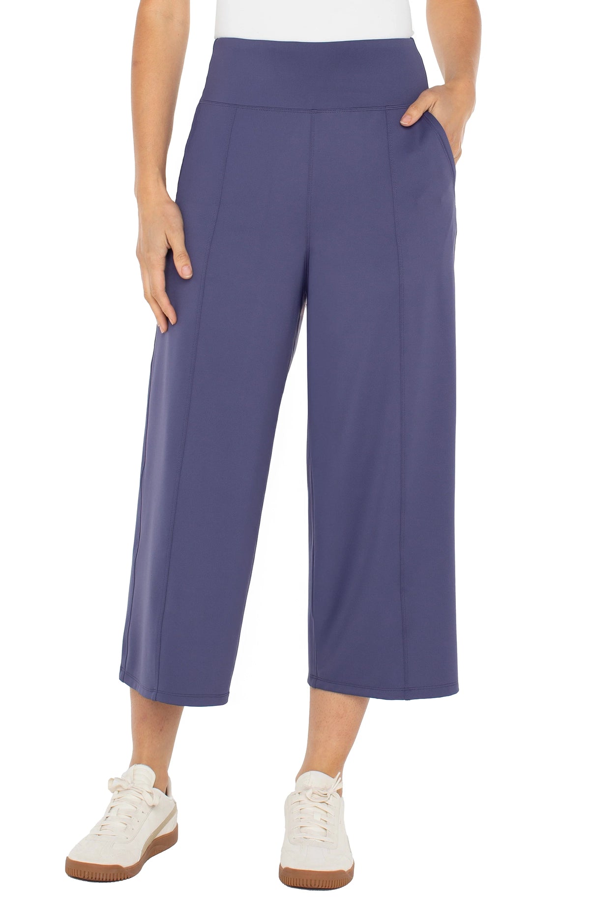 Crop Wide Leg Tech Pant