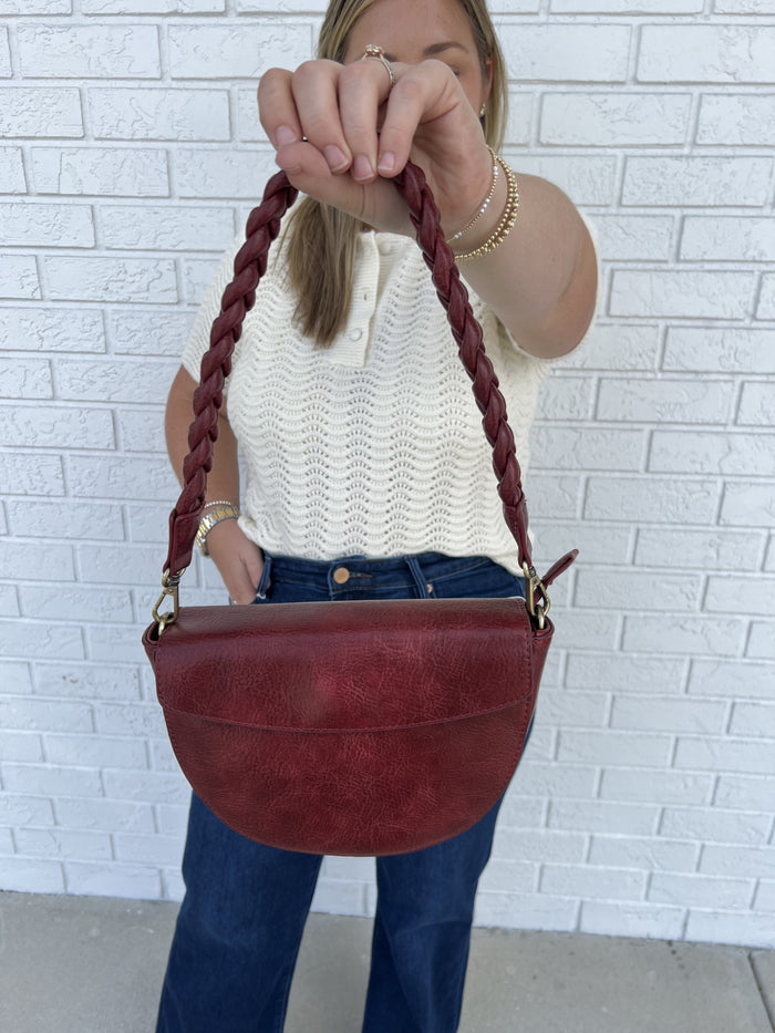 Linda Cresent Bag Spicy Red