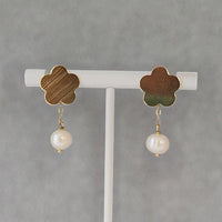 Flor Pearl Earrings